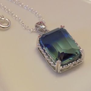 ✨Ocean Blue 🌊 Ombre Gemstone Pendant Necklace 💎✨